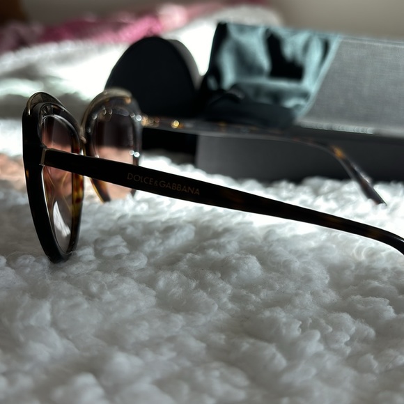Dolce&Gabbana sunglasses - Picture 7 of 11